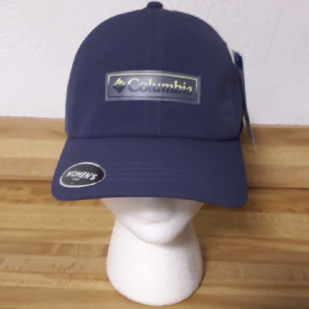 NWT "Columbia" Women's Ponytail Ball Cap